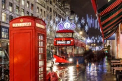 Fotografia Christmas Lights On London Street