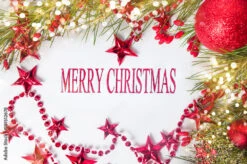 Fotografia Merry Christmas Card With Red Decorations